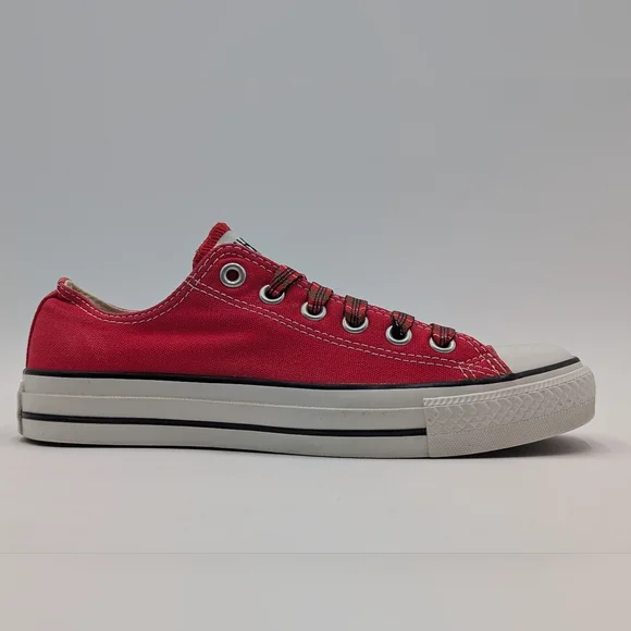 Converse Rebellion All Star Red Canvas Sneaker Women Sz 7 | Men Sz 5 Plaid Laces - Picture 3 of 17